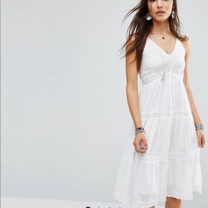 Raga True Visionary Midi Dress. NWOT M